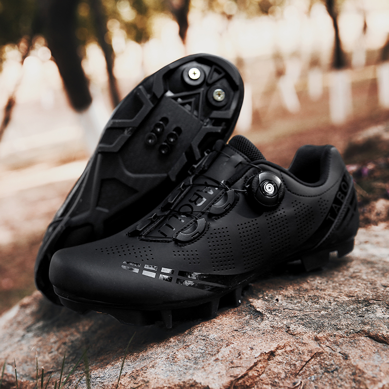 Cycling store sneakers mens