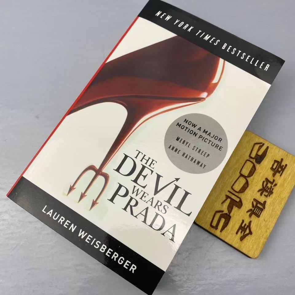 Monstermarketing The Devil Wears Prada English Novel By Lauren ...