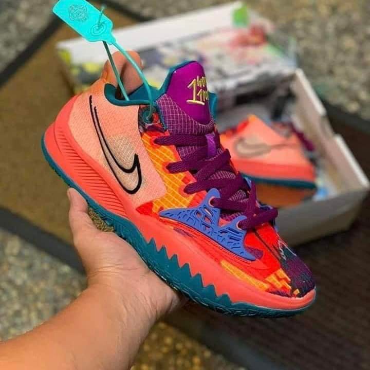 Kyrie 4 best on sale colorway