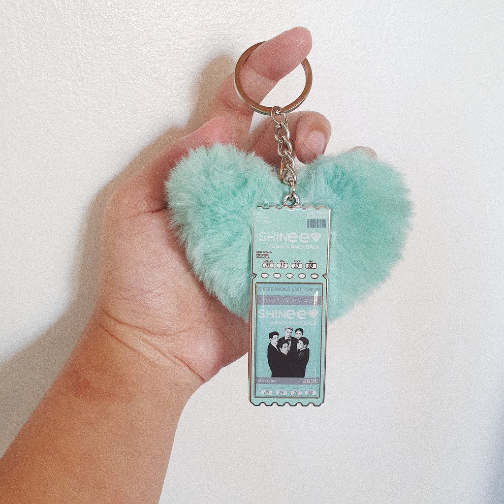 Shinee keychain deals