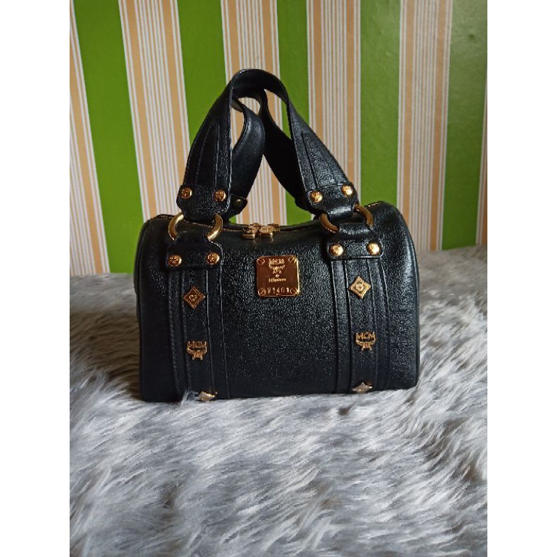 Preloved MCM doctor's/boston bag