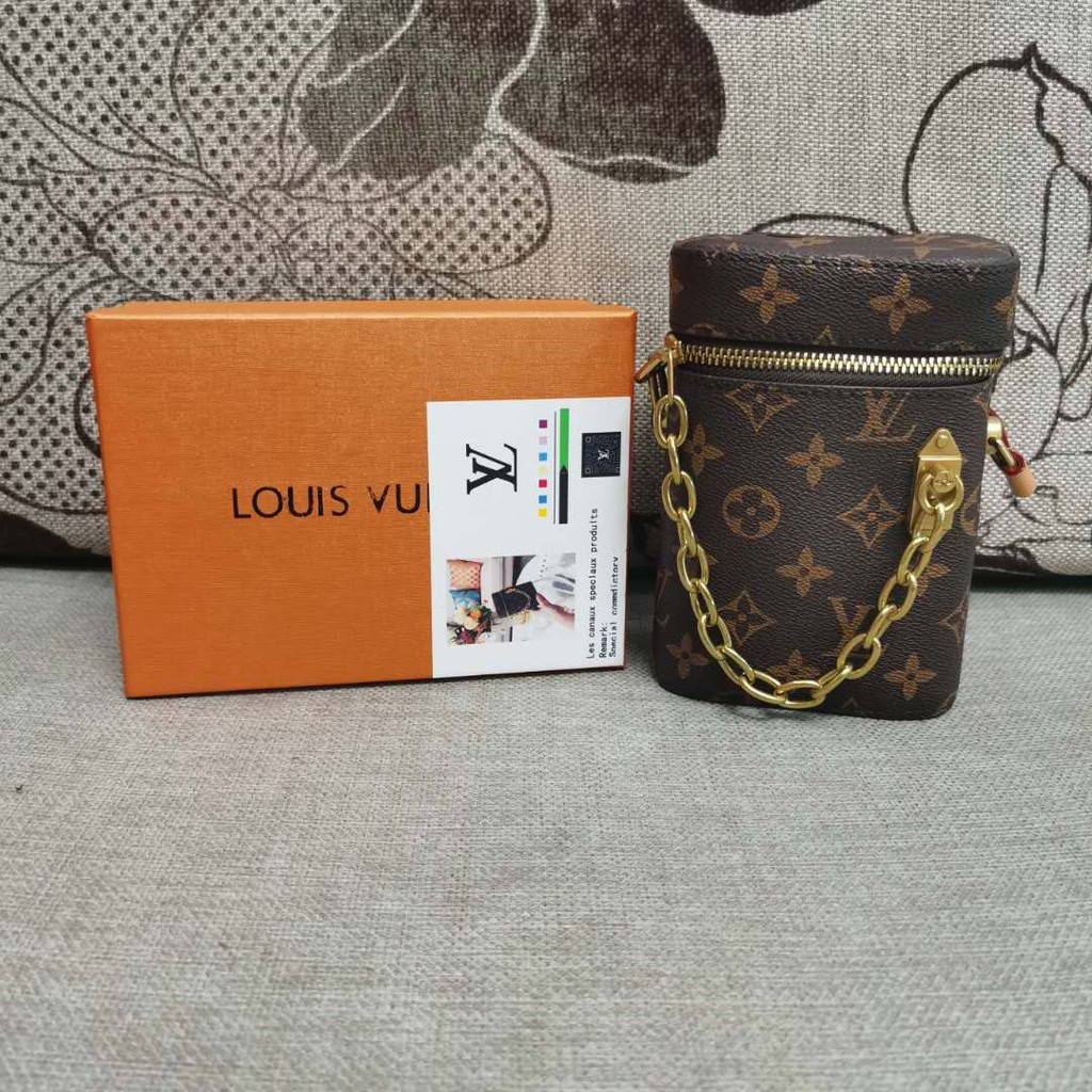 Louis Vuitton Sac Avenue Slingbag - SELECTA BISSO