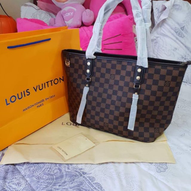 Lv tote bag discount damier