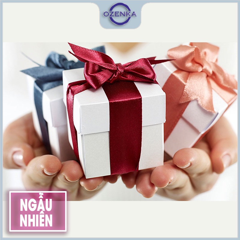 Random gifts for customers when clicked to buy with sock deal | Shopee ...