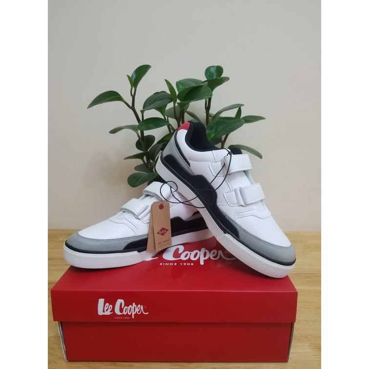 Lee cooper hot sale sneakers price