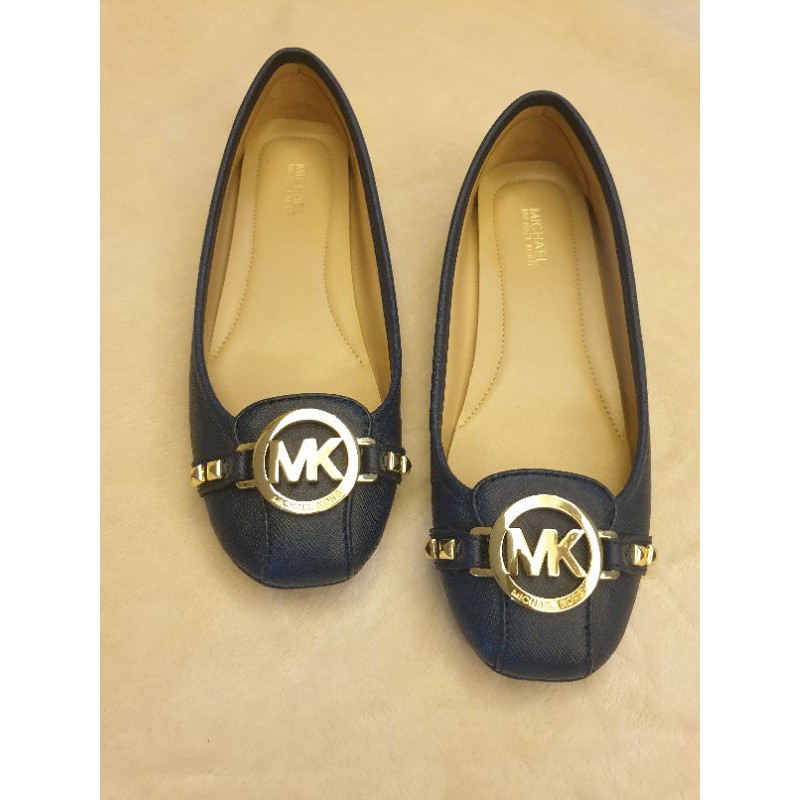 Michael kors navy discount blue flat shoes