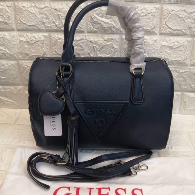 Guess doctors 2025 bag price