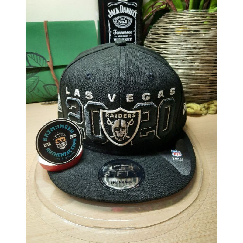 Raiders new store era cap