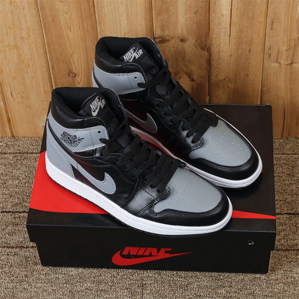 AIR JORDAN 1 RETRO high cut Basketball shoes mid for men sneakers with box and paperbag grey sha