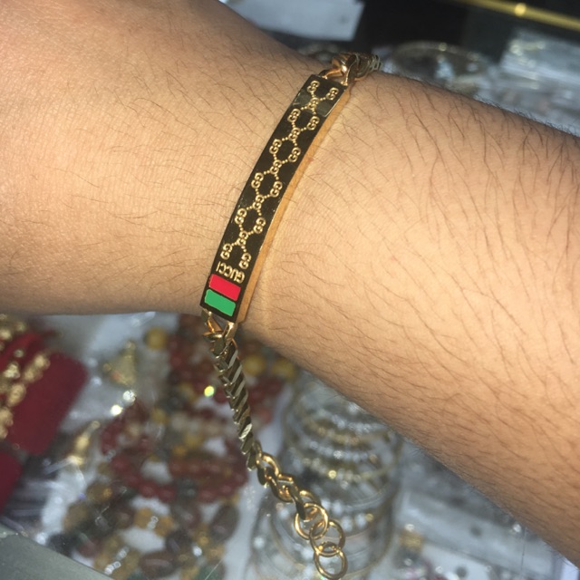 Gucci deals ribbon bracelet