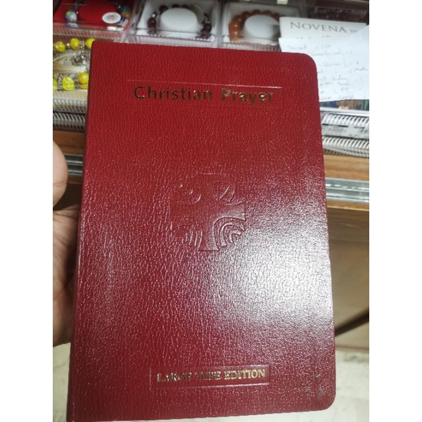 Breviary The Liturgy of the Hours / Christian Prayer Large Type