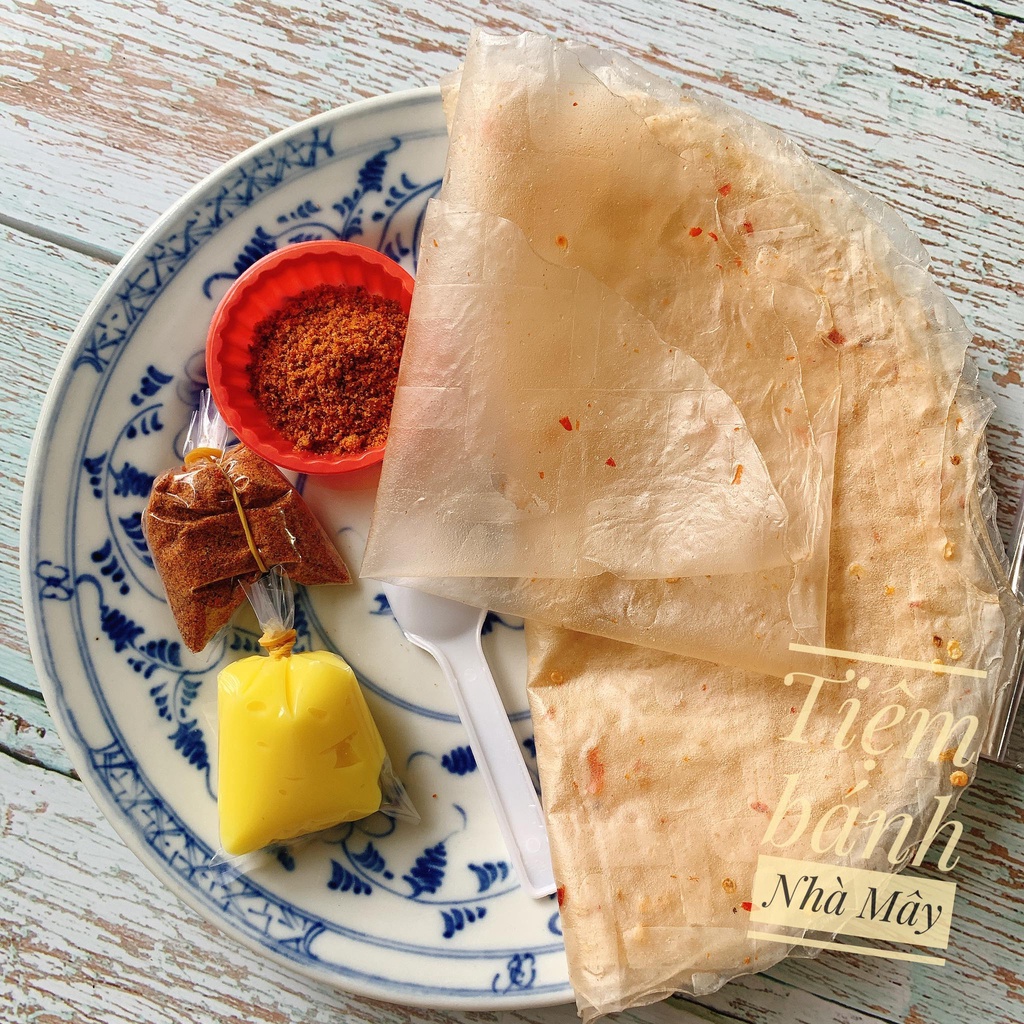 Dew-dried Long Dien Chili Rice Paper Rolled in Special Butter Sauce ...