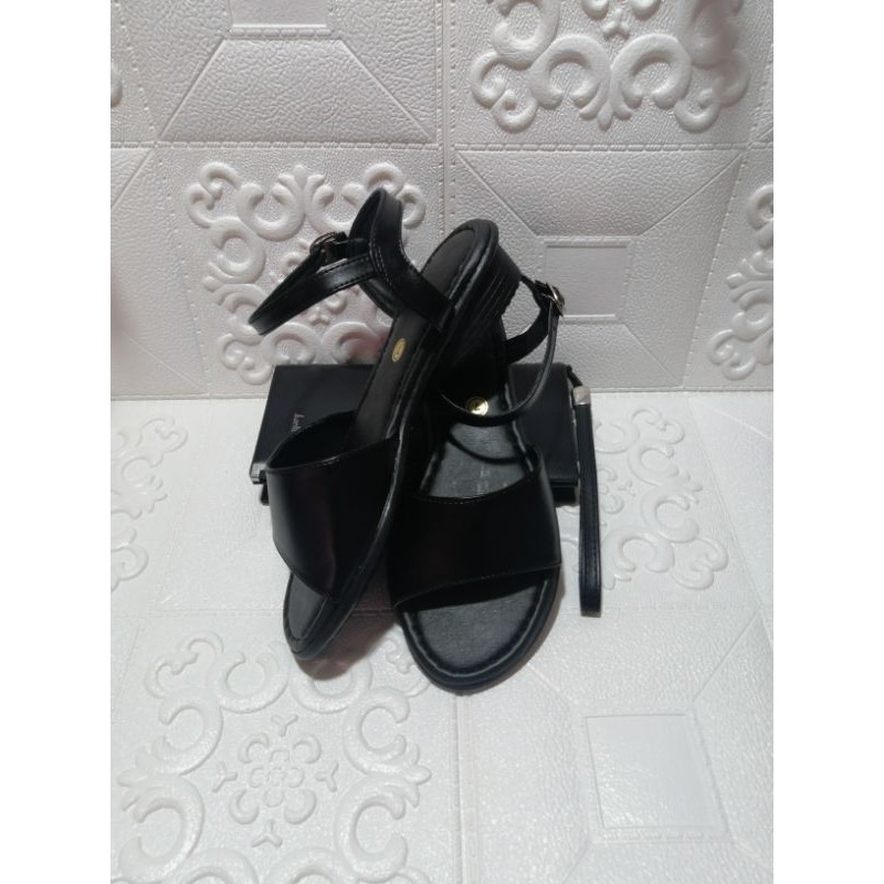 New sandals duty shoes 1 inch (marikina made) | Shopee Philippines