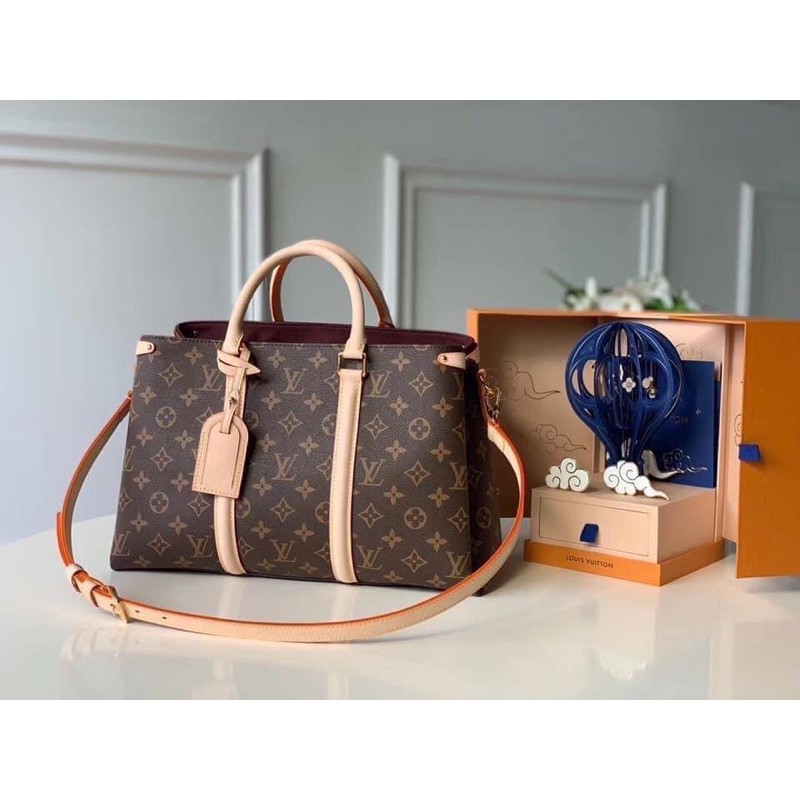 Louis Vuitton Monogram Canvas Soufflot MM M44816