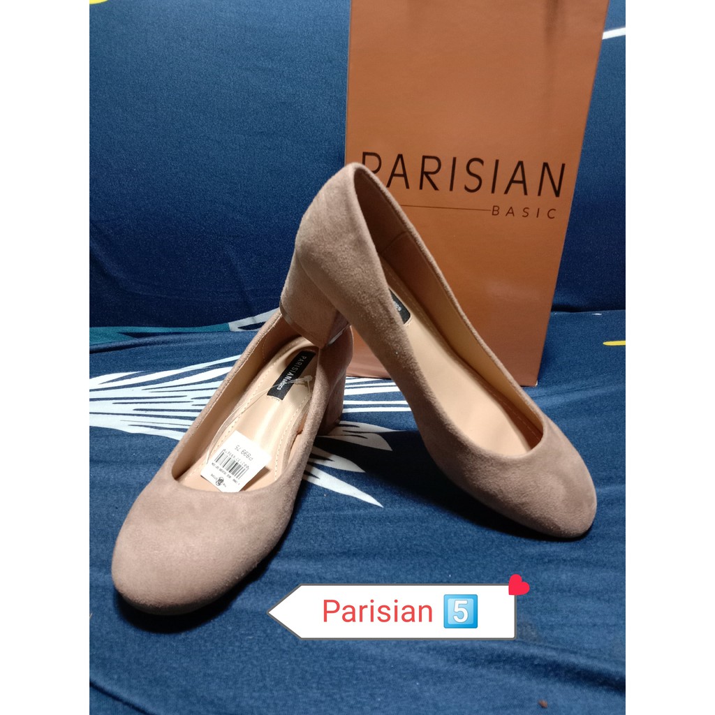 Parisian store close shoes