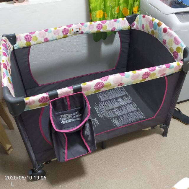 Apruva hot sale baby crib