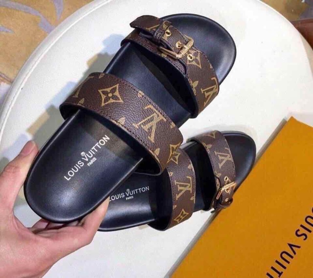 Louis Vuitton Bom Dia Flat Sandals Kadın Terlik