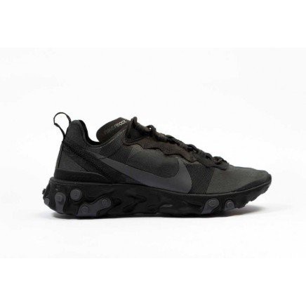 Triple black nike react hot sale 55