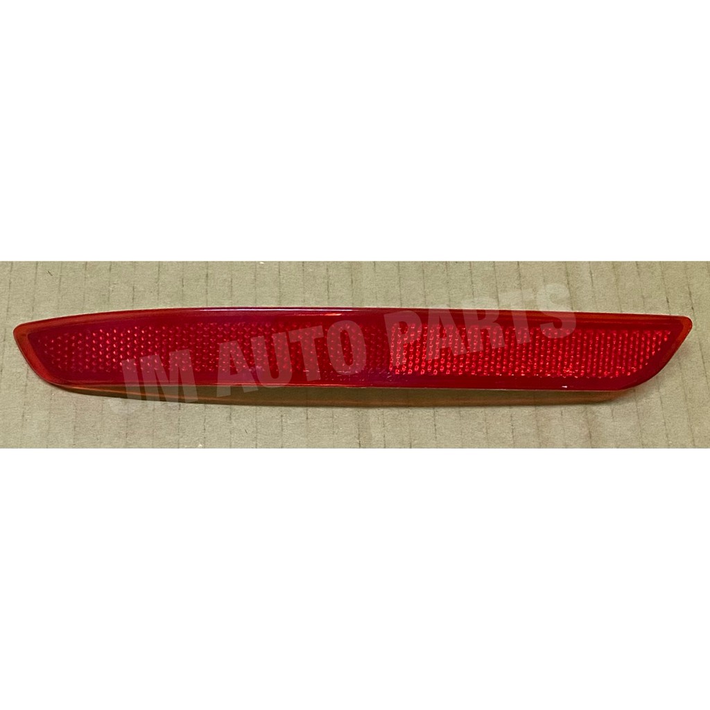 Toyota Innova 2016 - 2023 Rear Bumper Reflector Rear Bumper Light Lamp ...