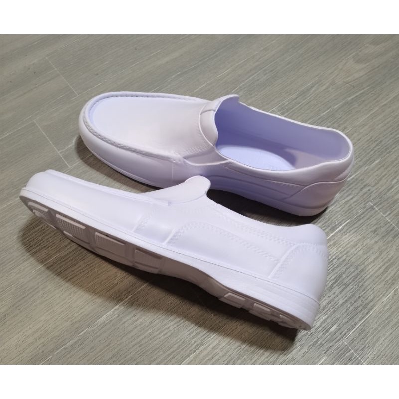 Splasher deals shoes white