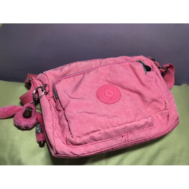 Original kipling best sale sling bag price