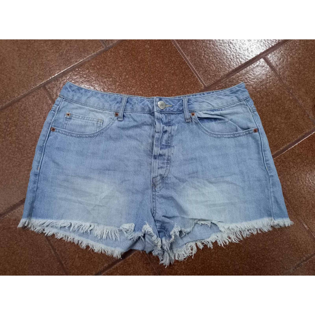 FOREVER 21 F21 Forever21 DENIM SHORTS Overruns Shopee Philippines