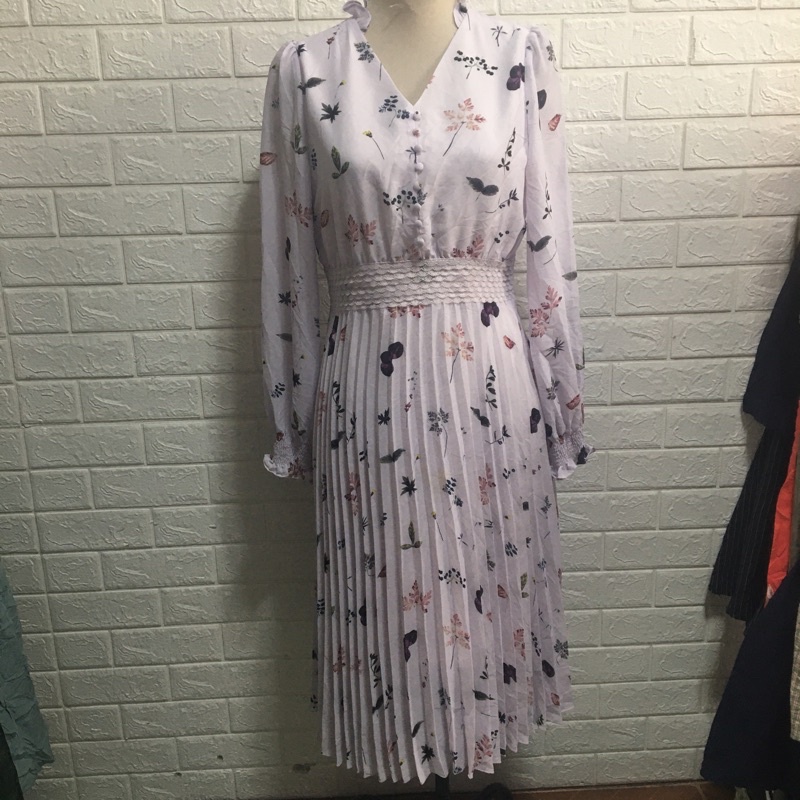 Second female karen dress sales