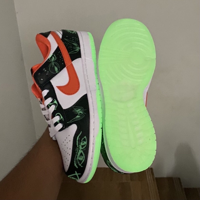 ▦❁Nike Sb Dunk Low Pro Qs Halloween Glow In The Dark | Shopee