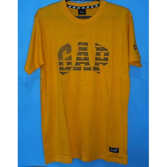 Gap on sale yellow shirt