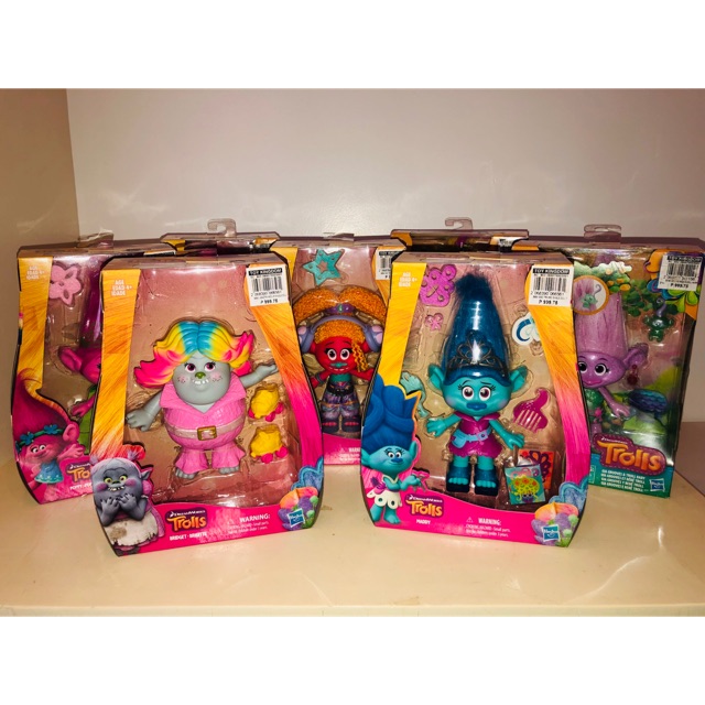 2016 Hasbro DreamWorks Trolls Bridget Toys R Us Exclusive Doll with  Accessories