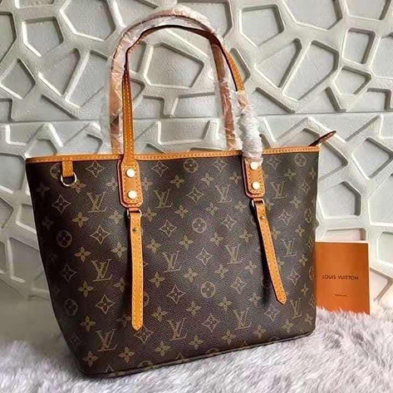 Louis vuitton discount handbag with zipper