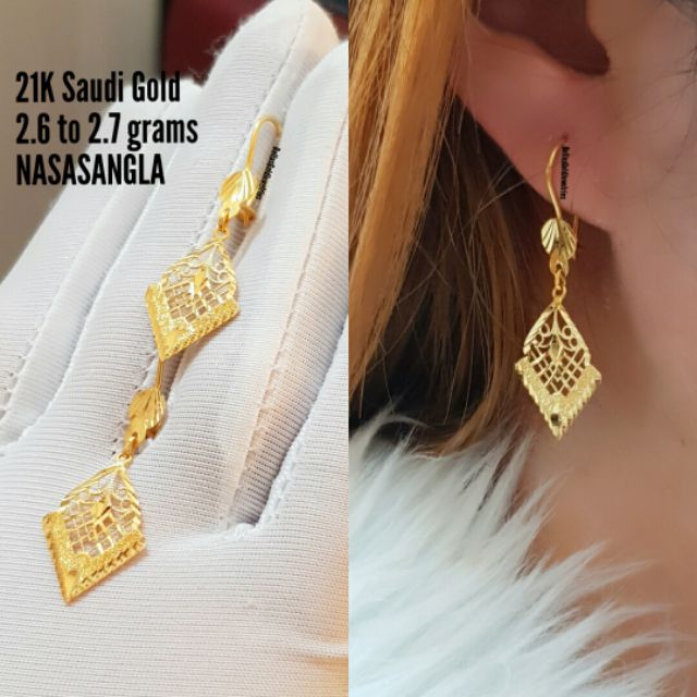 Saudi gold deals dangling earrings