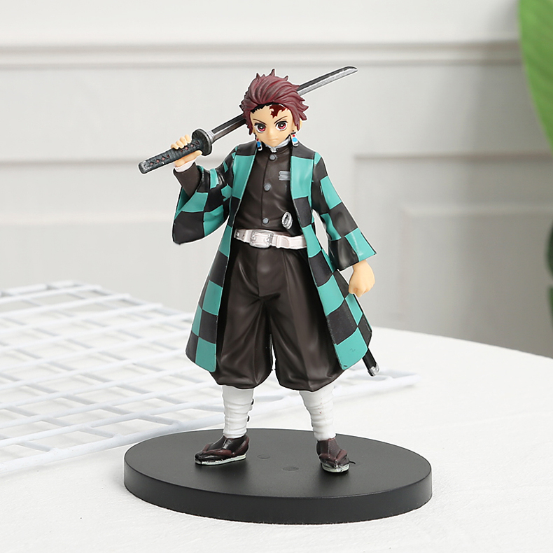 ⭐Demon Slayer: Kimetsu no Yaiba Hold PVC Statue Kamado Tanjiro 8 cm - buy  in the online store Familand