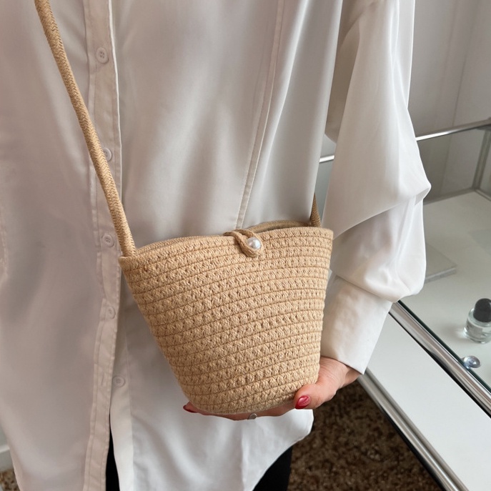 Straw Woven Abaca Bag Handmade Rattan Woven Vintage Retro Straw Rope Women Bucket Bag Handbag Shoulder Bag Crossbody Bag Sling Bag Summer Beach Bag