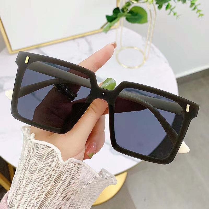 Korean Fashion online Large Frame Square Retro