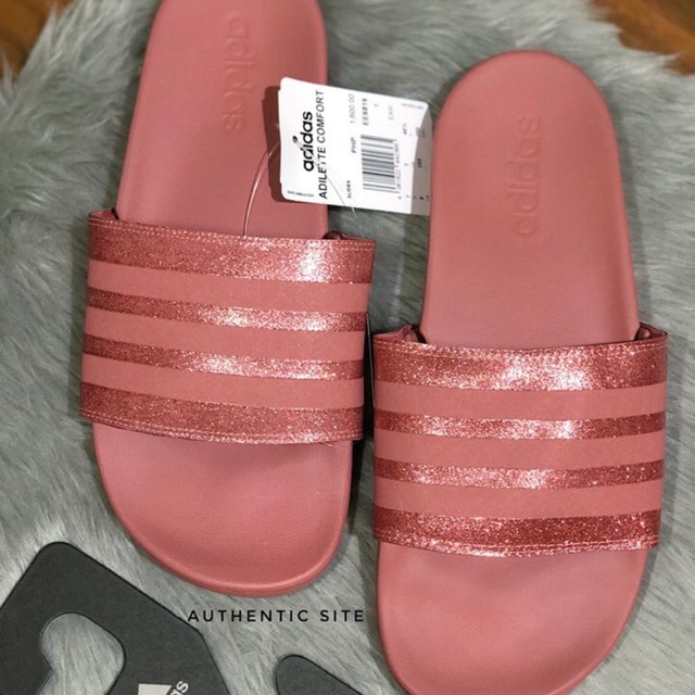 Pink glitter cheap adidas slides