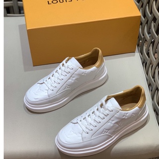 LOUIS VUITTON Beverly Hills Sneaker White. Size 6.5