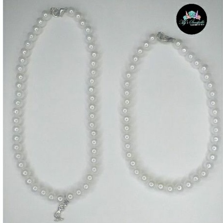 Tiktok 2024 pearl choker