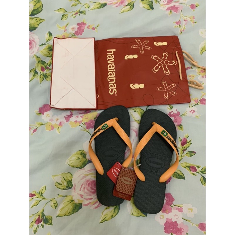 Havaianas 37 clearance 38 size