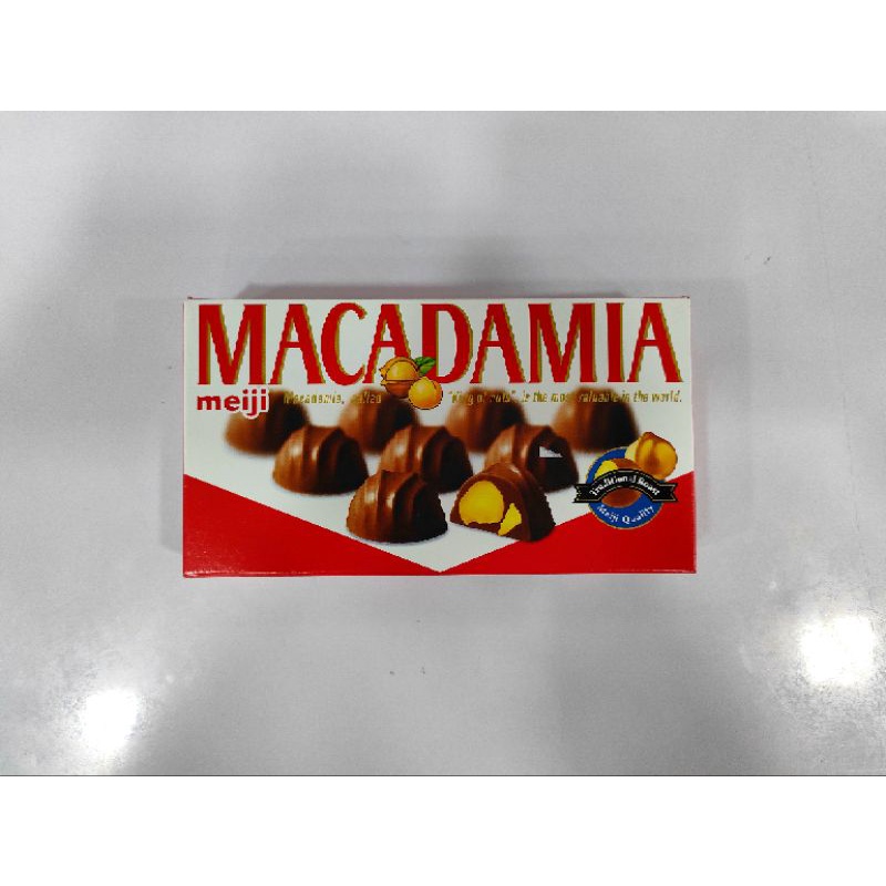 Meiji Macadamia Chocolate 63g Shopee Philippines