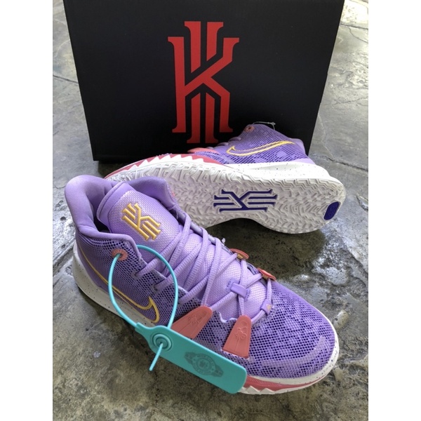Nike Kyrie 7 "Daughters Azurie" Basketball Shoes with Free elite Socks