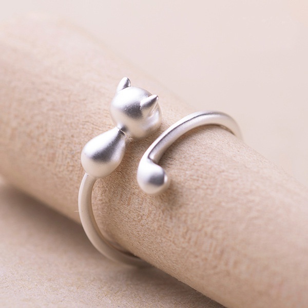 Kitten clearance paw ring