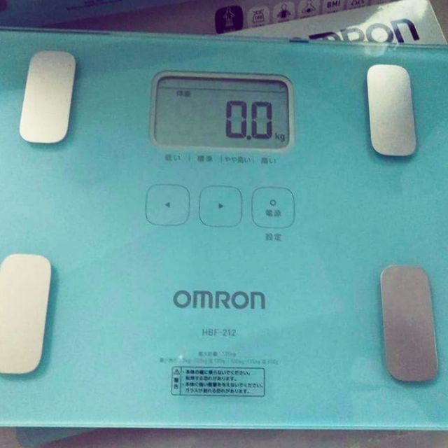 Omron on sale weighing scale