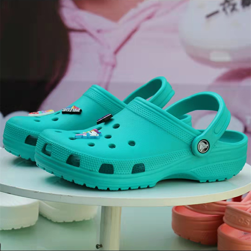 Aqua crocs outlet