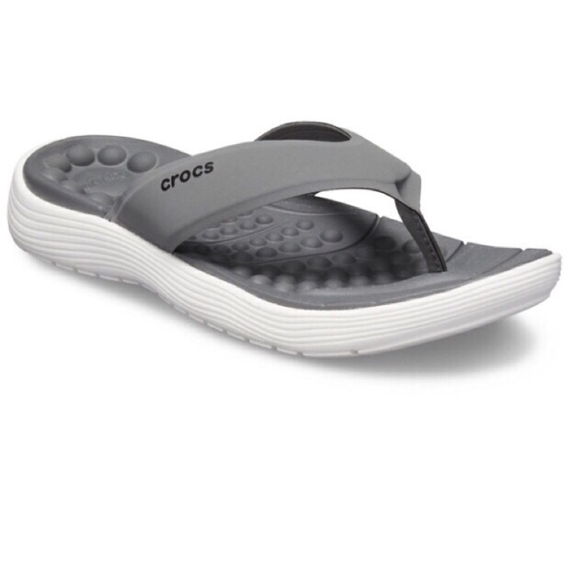 Crocs slippers flip flops 2025