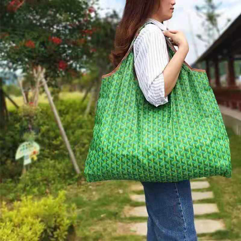 Goyard tote outlet material