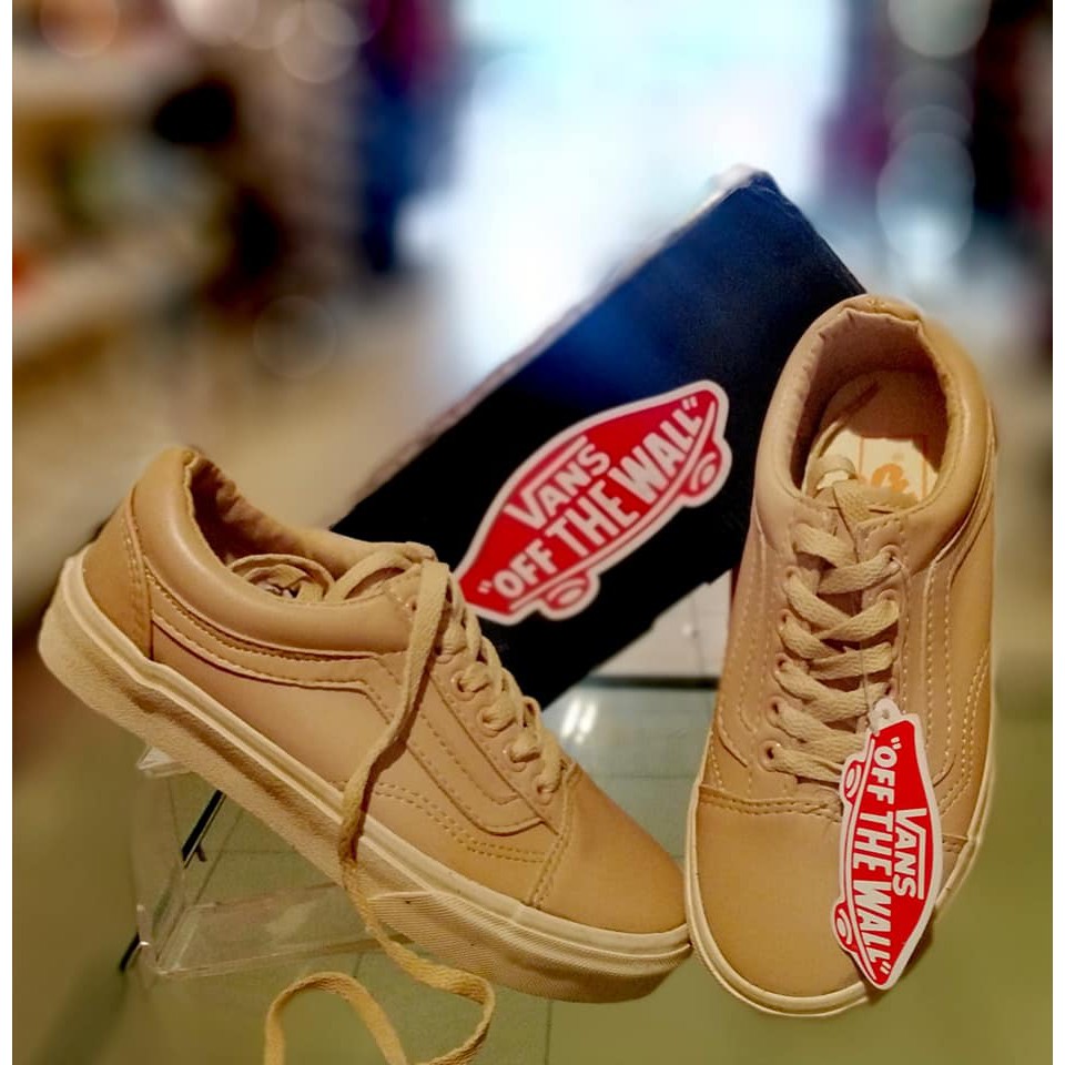 Nude 2024 vans shoes