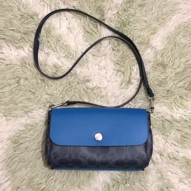 COACH Reversible sling bag Shopee Philippines