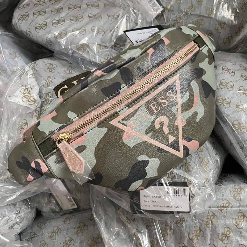 Guess hot sale camo bag