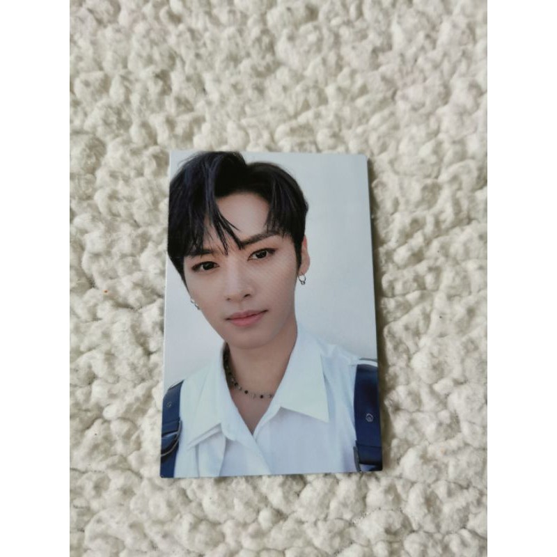 Stray Kids Lee Know Photocard Levanter | Shopee Philippines